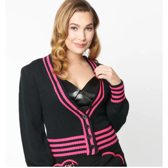 Betty & Veronica x Unique Vintage  Black & Pink Smack Sweater Cardigan Size 3x - Picture 6 of 7